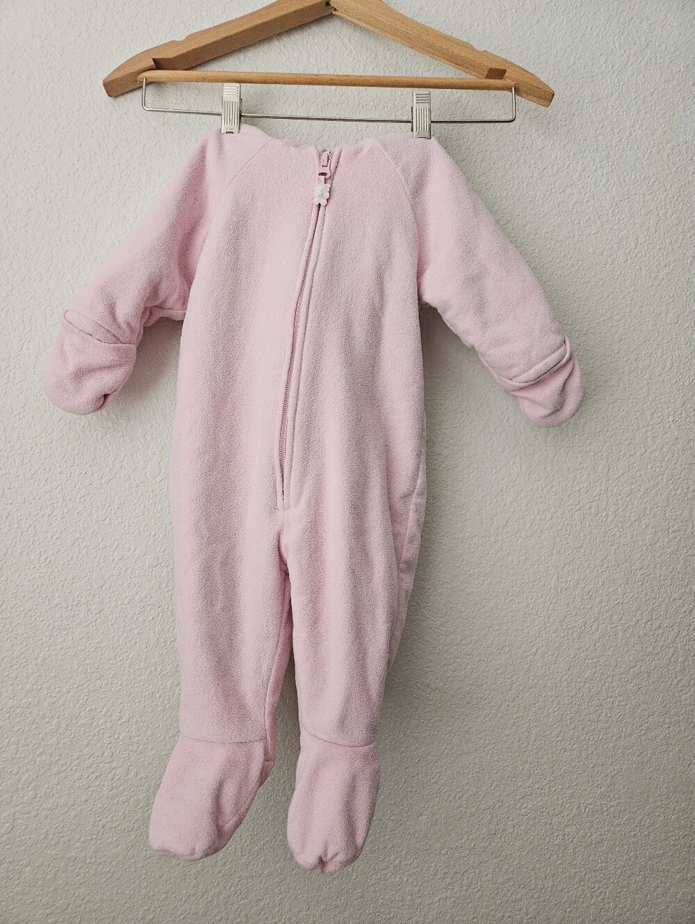 old navy pink snowsuit , 6 - 9 months winter comfy y2k